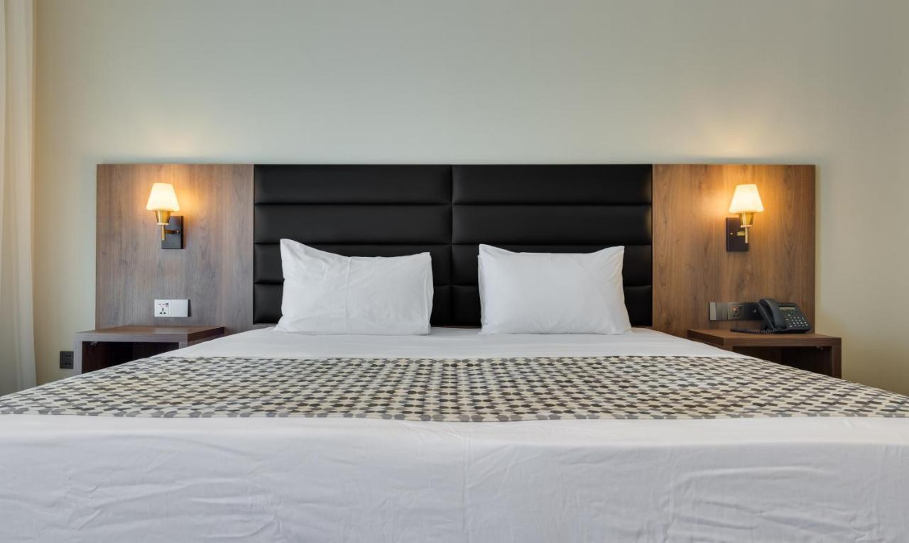 Eleven Inn Tbilissi Extérieur photo